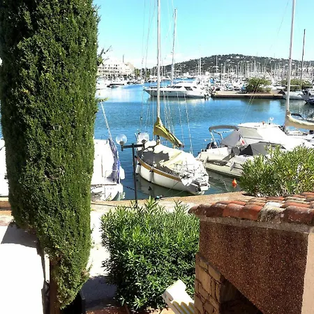 Holiday Les Cascadelles 2 펜션