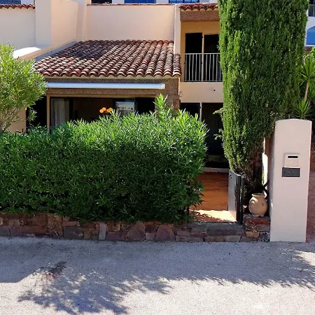 Holiday Les Cascadelles 2 *