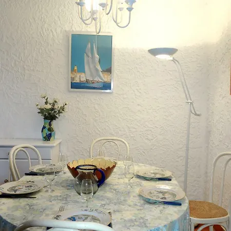 Holiday Les Cascadelles 2 *